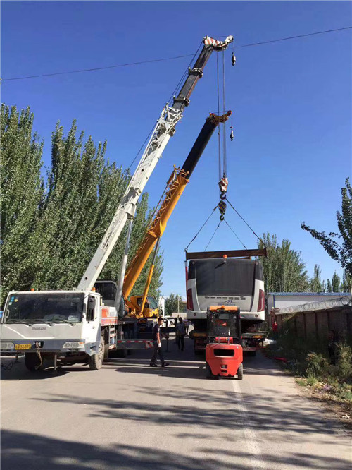 芒康县港口集装箱搬运案例